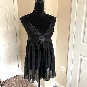 y2k Victoria’s Secret babydoll, size m